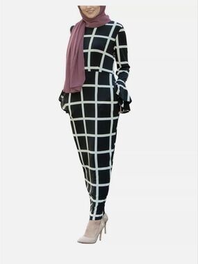 Black & White Long Sleeve Maxi Dress with Tie Waist